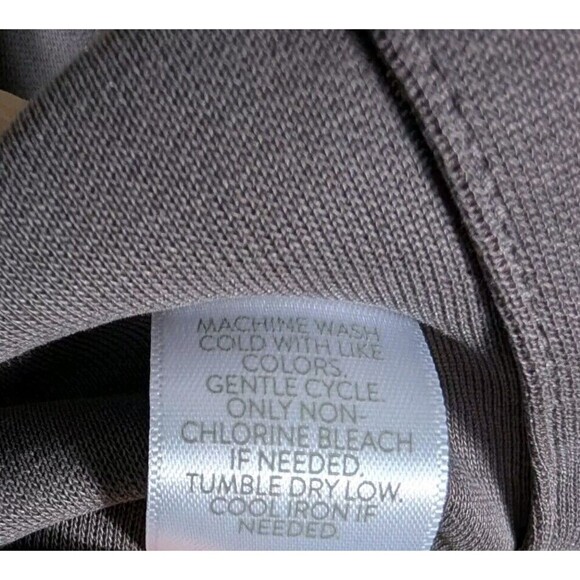 J Jill Pure Jill Raisin V Neck Top Large Tencel Blend - Picture 7 of 7